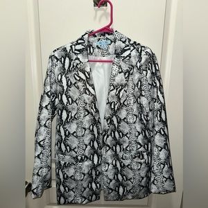 Snake skin blazer Size S